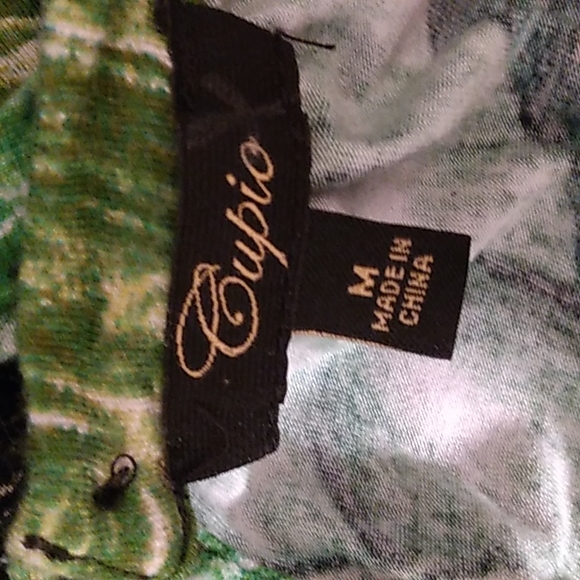 CUPIO SUPER SOFT TROPICAL LEAVES TULIP FRONT MAXI DRESS - Picture 8 of 9